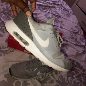 Nike air max’s 👟